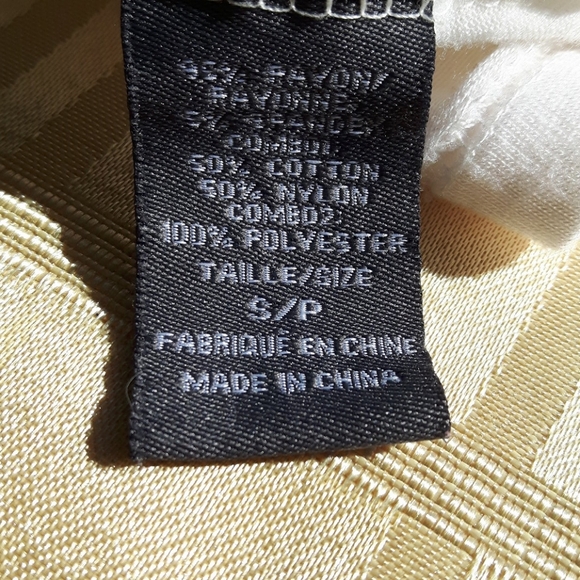 Size S Suzy Shier Floral Mesh Daisy tank top - Picture 11 of 12